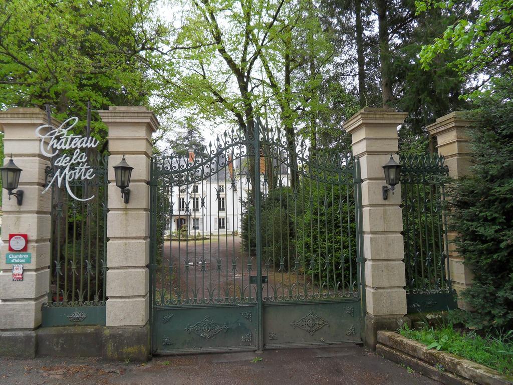 Chateau De La Motte Noailly Eksteriør billede