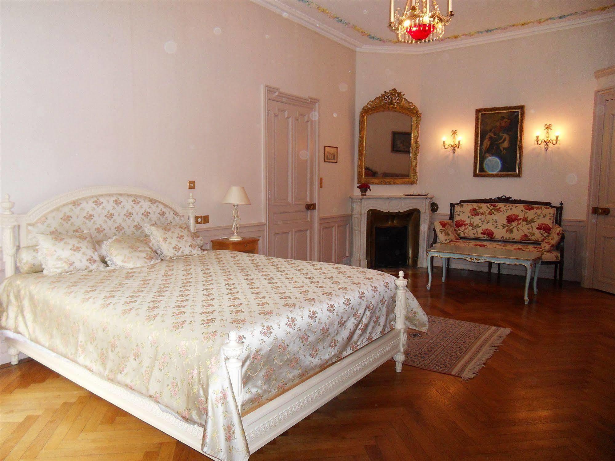 Chateau De La Motte Noailly Eksteriør billede