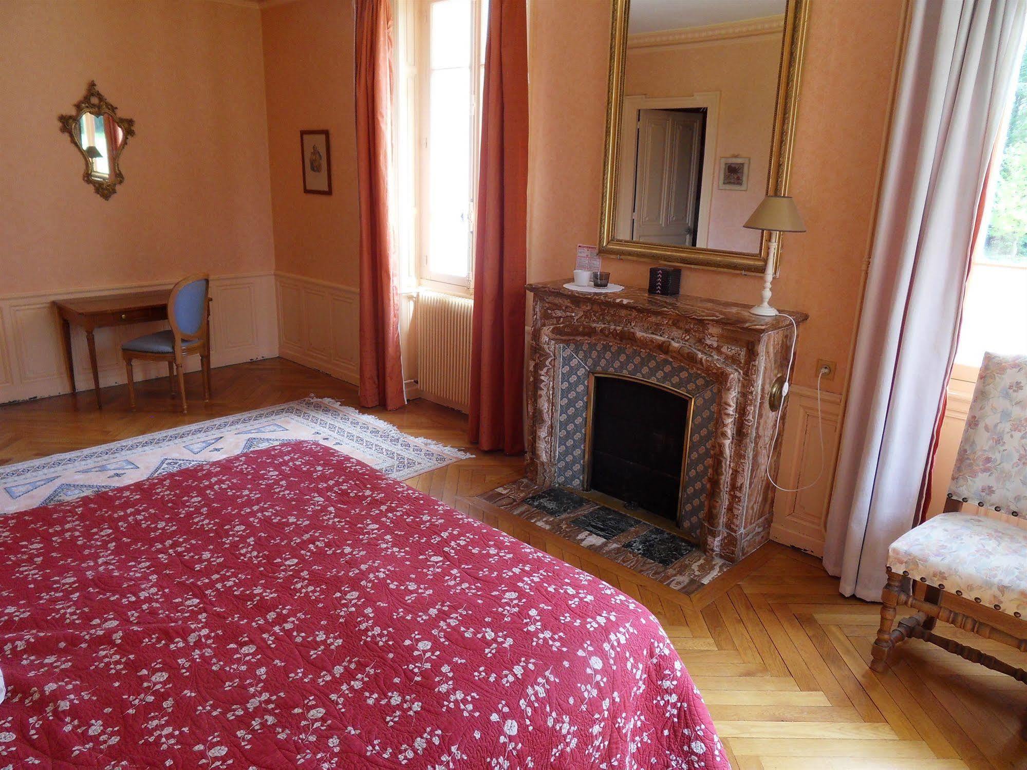 Chateau De La Motte Noailly Eksteriør billede